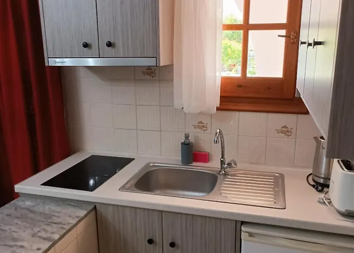 Sofia 4*